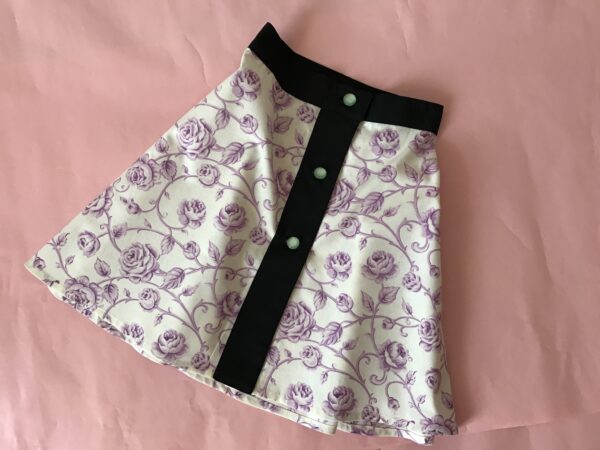 Gonnellina bimba - immagine 4